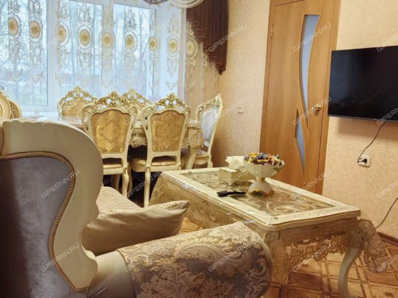 трёхкомнатная квартира на Школьной улице дом 22 посёлок Ждановский