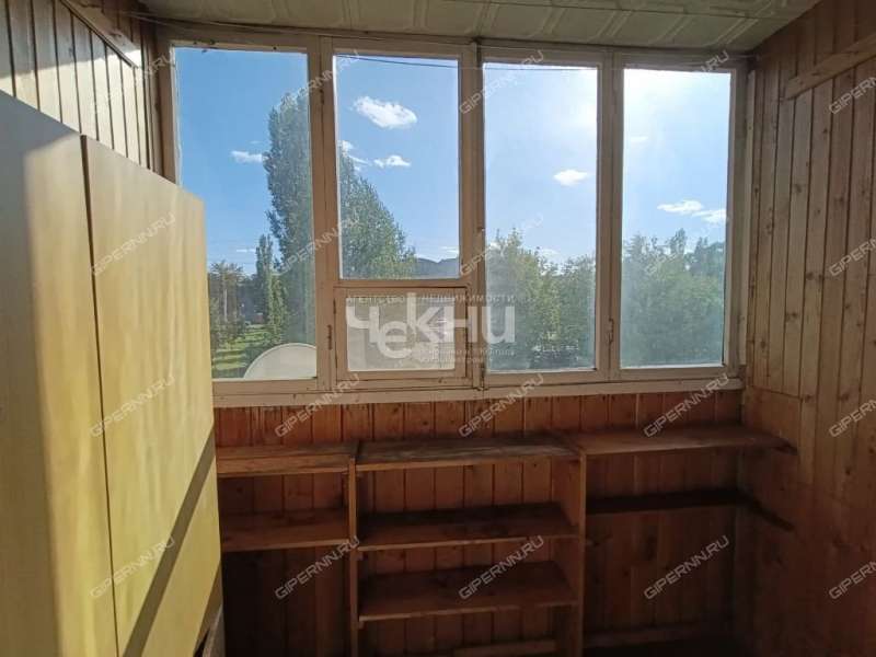 трёхкомнатная квартира на улице Красных Зорь дом 23