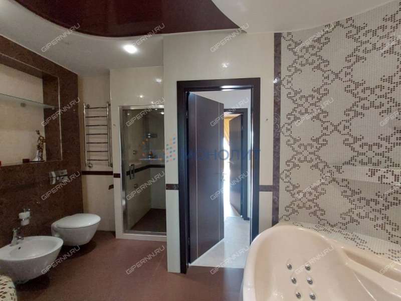 трёхкомнатная квартира на улице Тимирязева дом 35