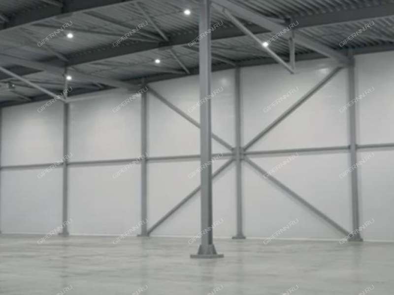 помещение под склад на  село Федяково