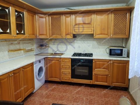 3-komnatnaya-ul-geroya-eliseeva-d-8 фото