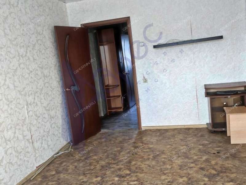 трёхкомнатная квартира на улице 40 лет Победы дом 13