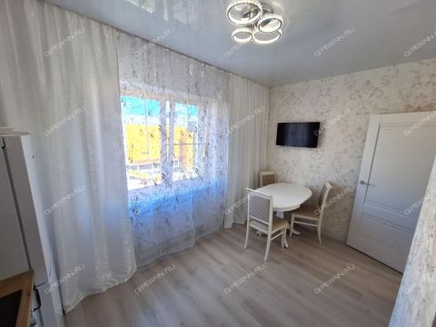 2-komnatnaya-ul-delovaya-d-22 фото