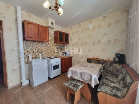 1-komnatnaya-nab-volzhskaya-d-24 фото