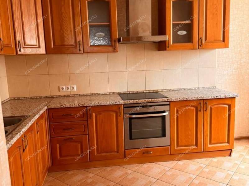 трёхкомнатная квартира на улице Белинского дом 64