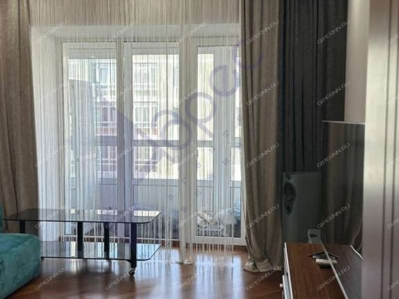 трёхкомнатная квартира на улице Белинского дом 62