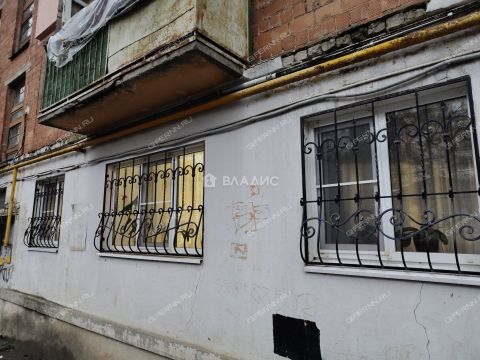 1-komnatnaya-ul-koreyskaya-d-15 фото