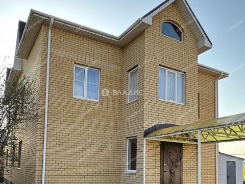 dom-derevnya-kusakovka-ul-vasilkovaya-d-27 фото