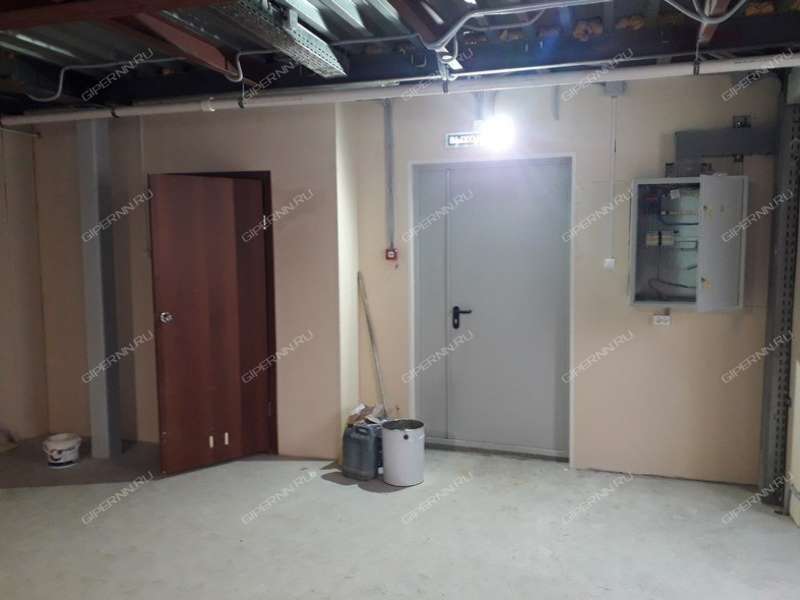 помещение под склад на улице Октябрьской Революции