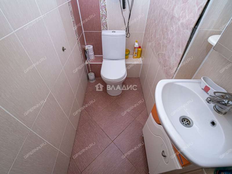 трёхкомнатная квартира на улице Обухова дом 6