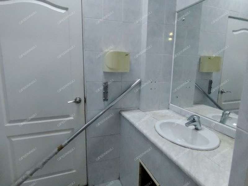 помещение под торговую площадь на Советская ул, д. 12