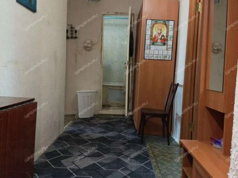трёхкомнатная квартира на улице Красных Зорь дом 24