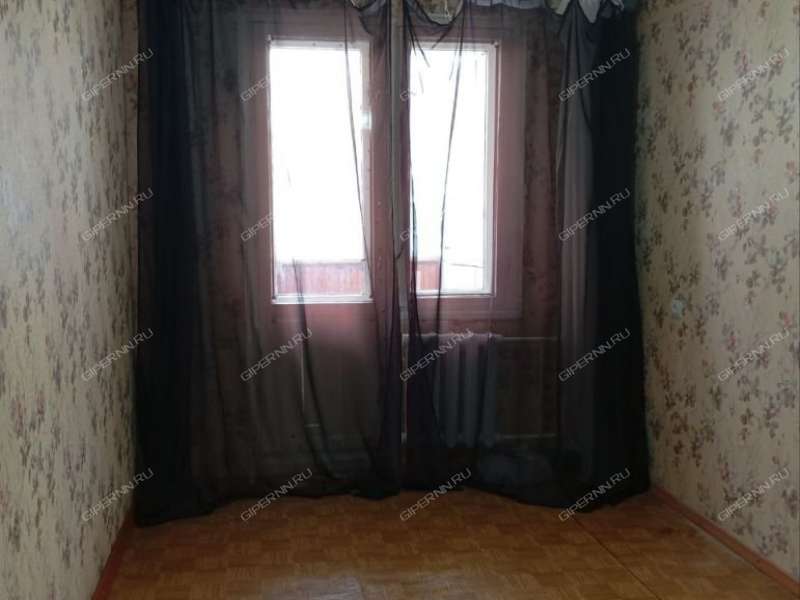 трёхкомнатная квартира на улице Политбойцов дом 20