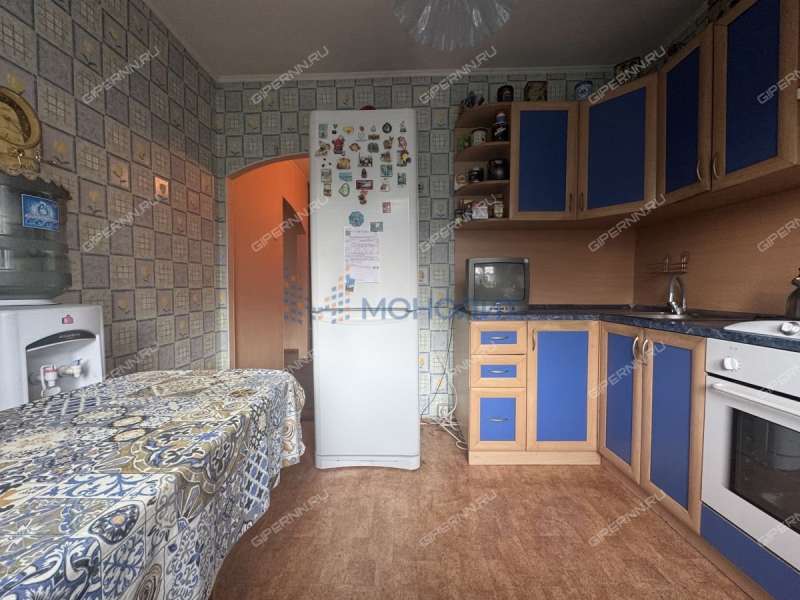 двухкомнатная квартира на улице Панфиловцев дом 5