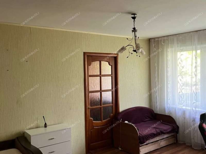 двухкомнатная квартира на улице Петрищева дом 13 город Дзержинск