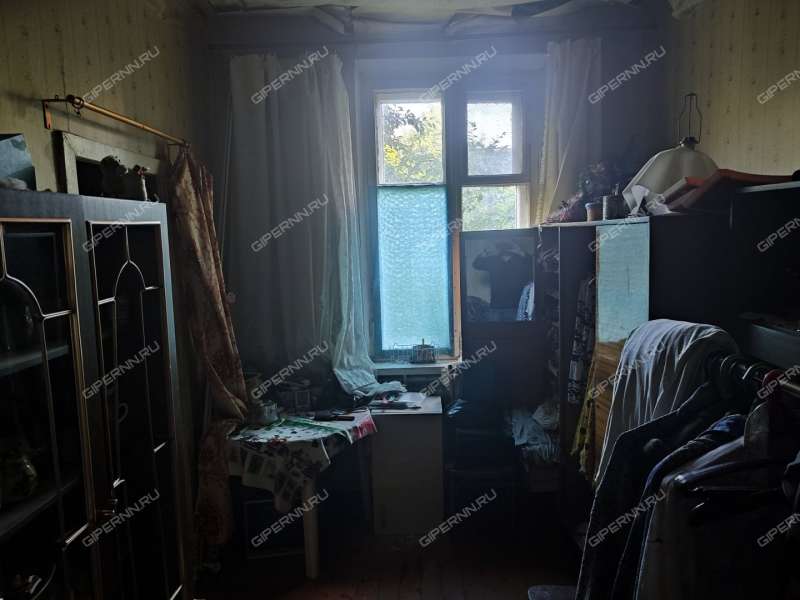 трёхкомнатная квартира на Волжской улице дом 13а