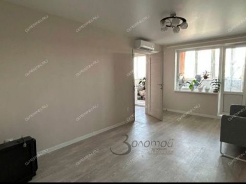 3-komnatnaya-ul-gornaya-d-12 фото