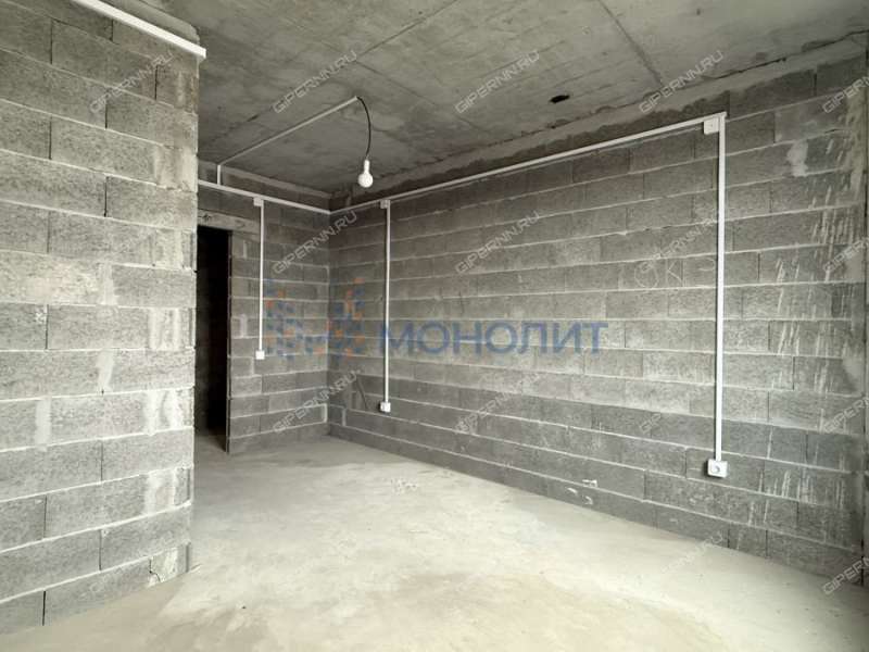 четырёхкомнатная квартира на Полтавской улице дом 15