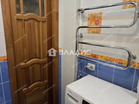 1-komnatnaya-ul-geroya-sovetskogo-soyuza-poyushheva-d-19 фото