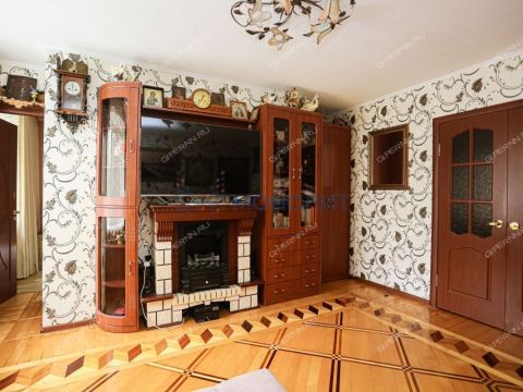 4-komnatnaya-ul-genkinoy-d-82 фото