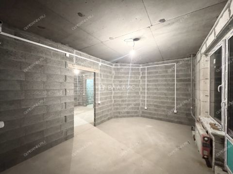 1-komnatnaya-ul-poltavskaya-d-15 фото