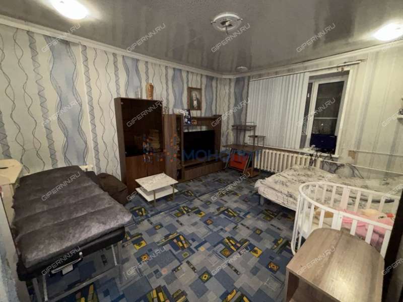 трёхкомнатная квартира на проспекте Гагарина дом 60/11