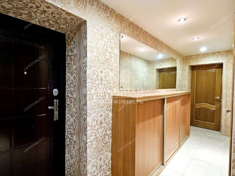 трёхкомнатная квартира на улице Даргомыжского дом 11