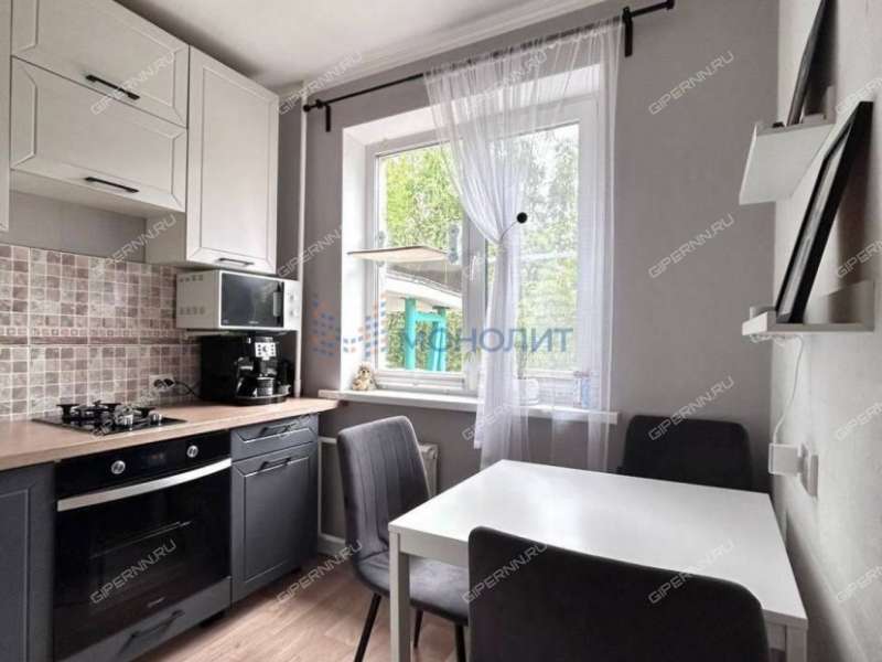 однокомнатная квартира на улице Сергея Есенина дом 20