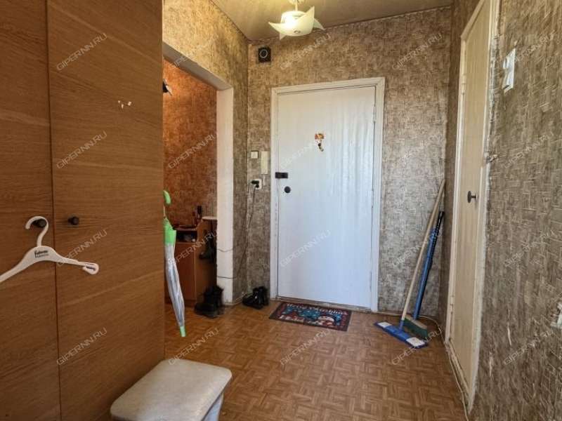 трёхкомнатная квартира на улице Сазанова дом 1