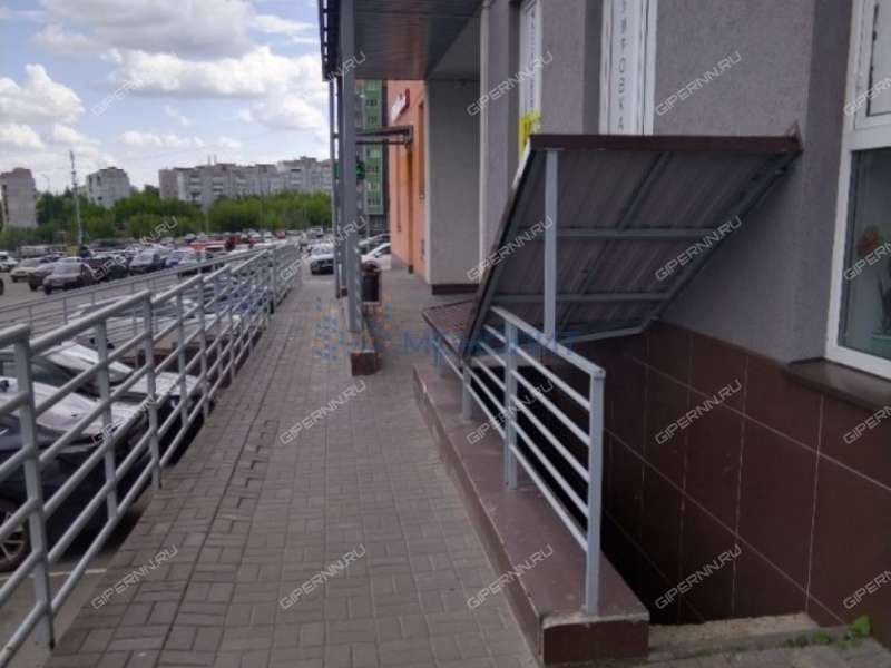 помещение под офис, торговую площадь на улице Красная Поляна деревня Афонино