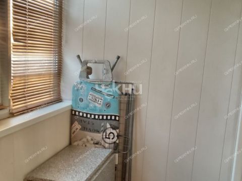 2-komnatnaya-ul-sergeya-esenina-d-5 фото