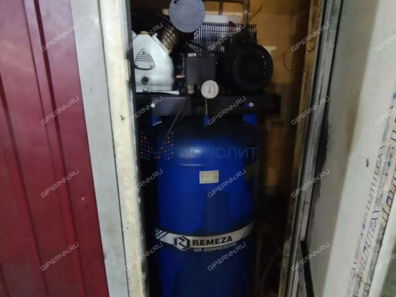 здание под склад, недвижимость под автобизнес на улице Григоровича