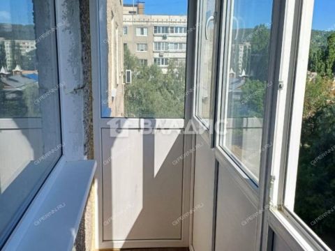 2-komnatnaya-ul-admirala-makarova-d-4-k2 фото