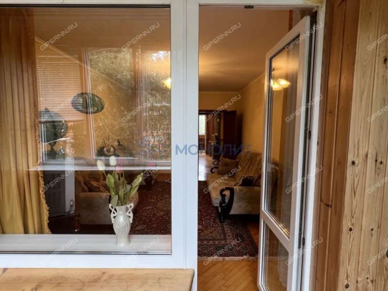 трёхкомнатная квартира на улице Ванеева дом 227