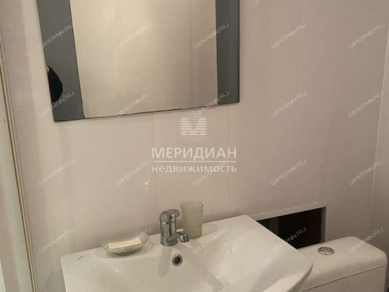 двухкомнатная квартира на улице Федосеенко дом 11