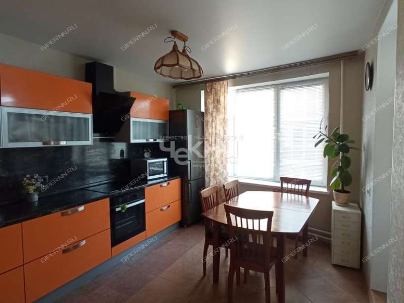 двухкомнатная квартира на улице Ванеева дом 6