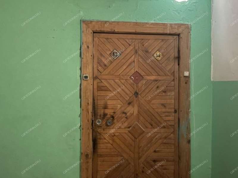 трёхкомнатная квартира на Львовской улице дом 8