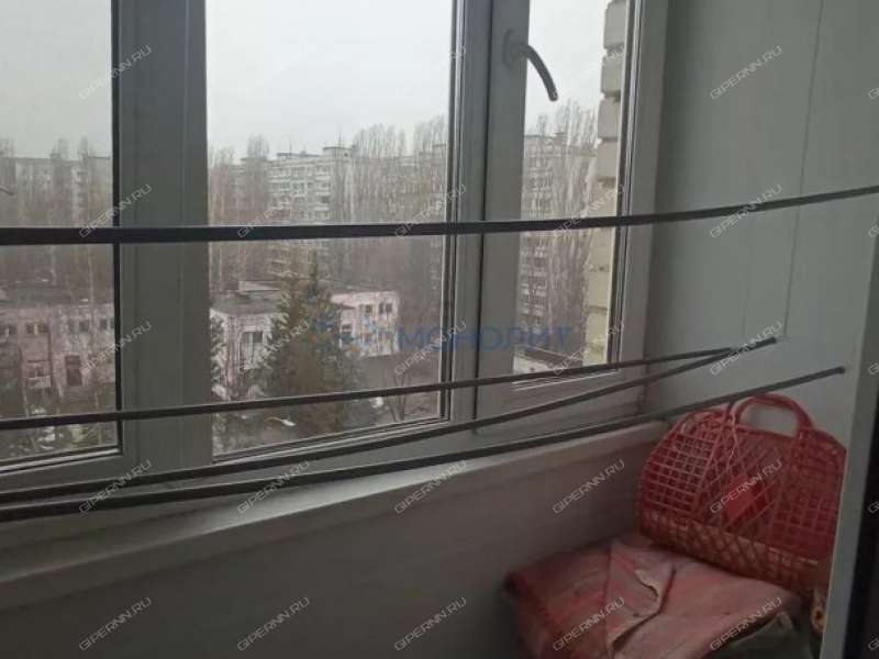 однокомнатная квартира на проспекте Бусыгина дом 47