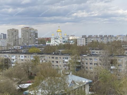 1-komnatnaya-ul-perehodnikova-d-5a фото