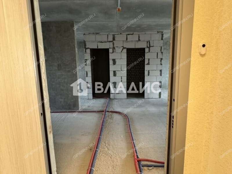 трёхкомнатная квартира на улице Максима Горького дом 24