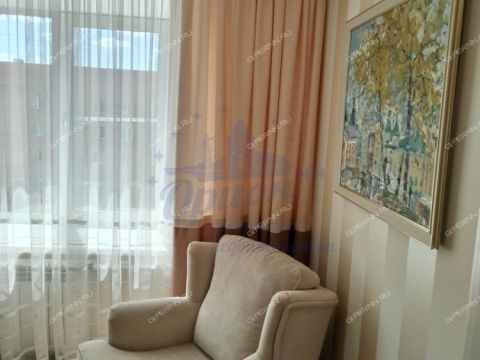 3-komnatnaya-ul-kerchenskaya-d-28 фото