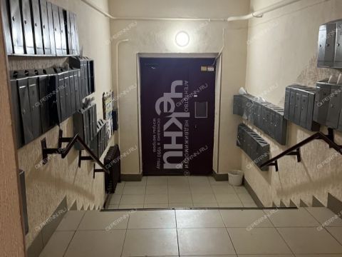 1-komnatnaya-ul-raduzhnaya-d-12 фото