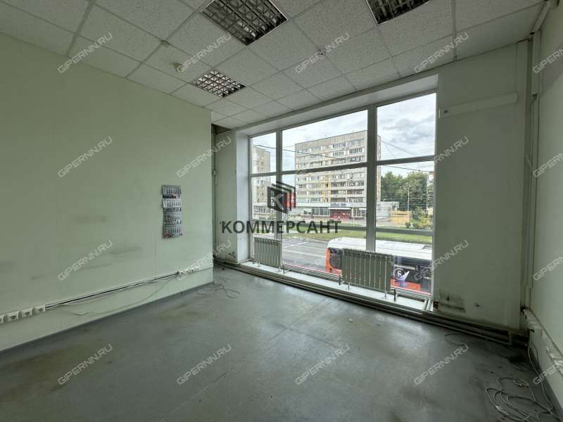 помещение под торговую площадь на улице Веденяпина