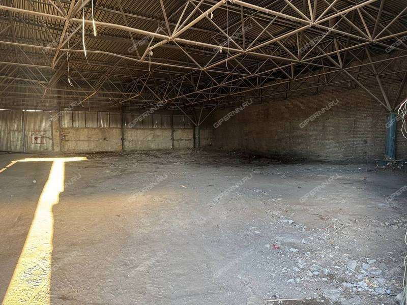 помещение под склад на Чачиной ул, д.36