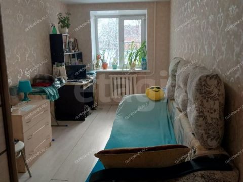 2-komnatnaya-ul-melnikova-pecherskogo-d-8 фото