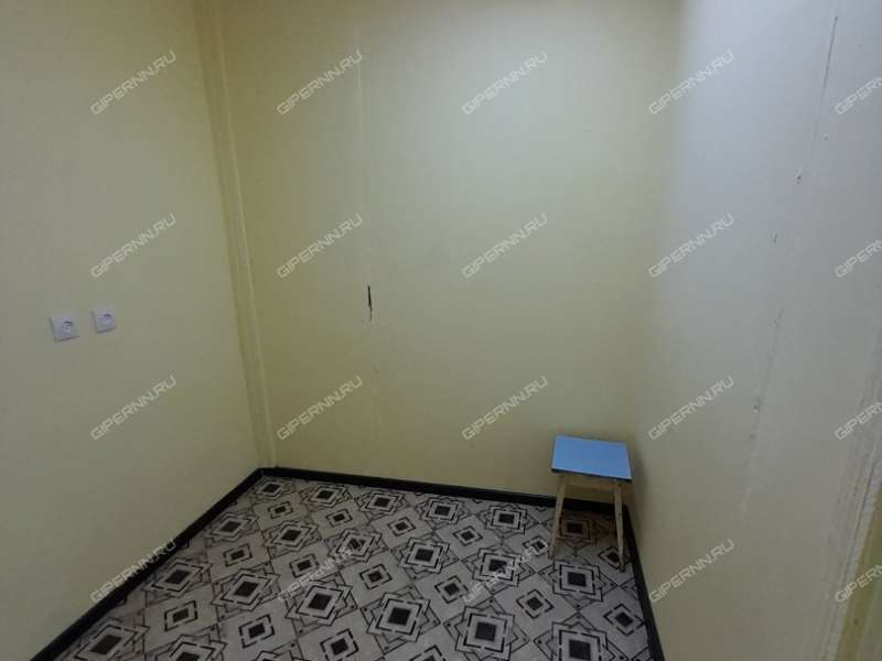 помещение под помещение свободного назначения на улице Черняховского