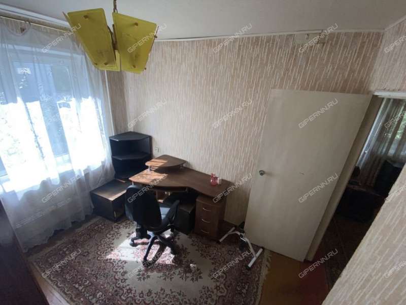 трёхкомнатная квартира на проспекте Бусыгина дом 18