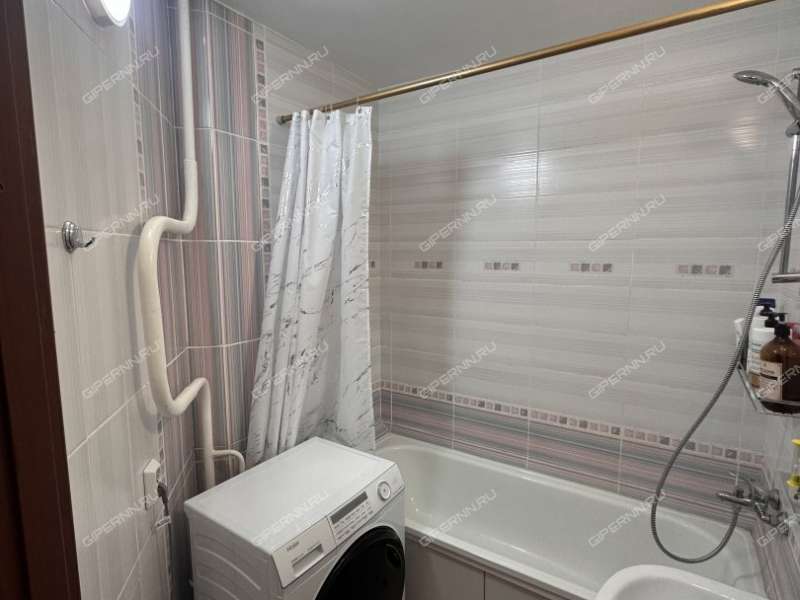 двухкомнатная квартира на Деловой улице дом 22 к1