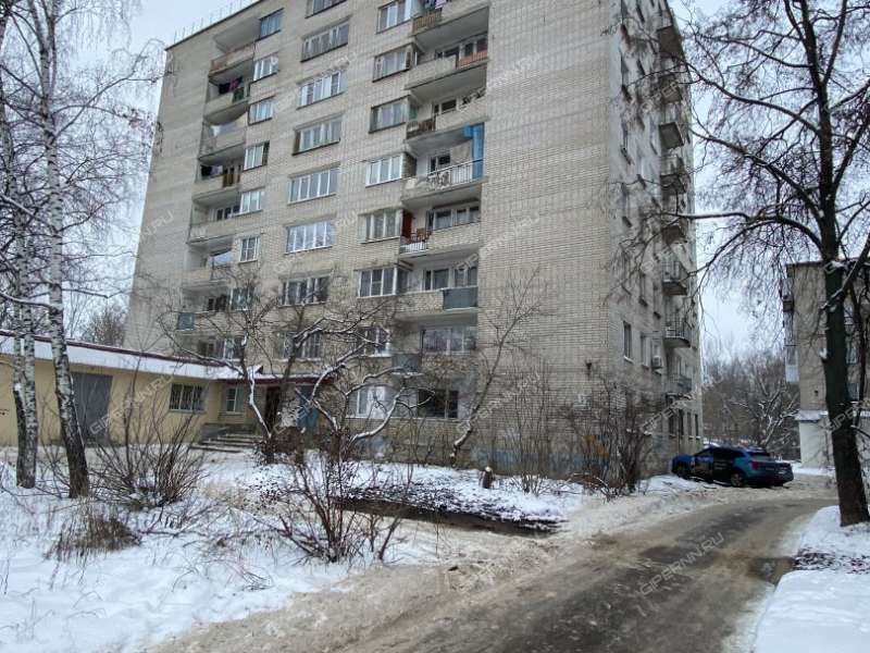 комната в доме 5 на улице Подводников