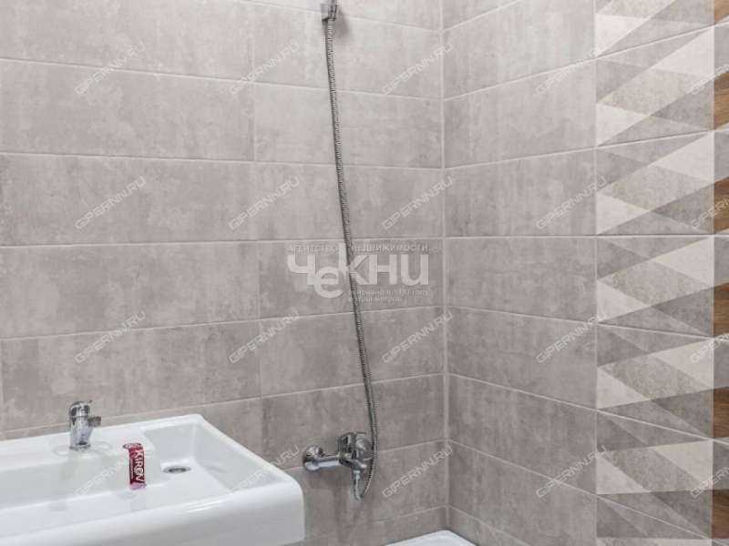 трёхкомнатная квартира в новостройке на Львовской улице